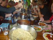Pasta Party am Donnerstag für alle Deutschen in Chamonix