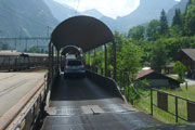 Autoverladung am Lötschbergtunnel